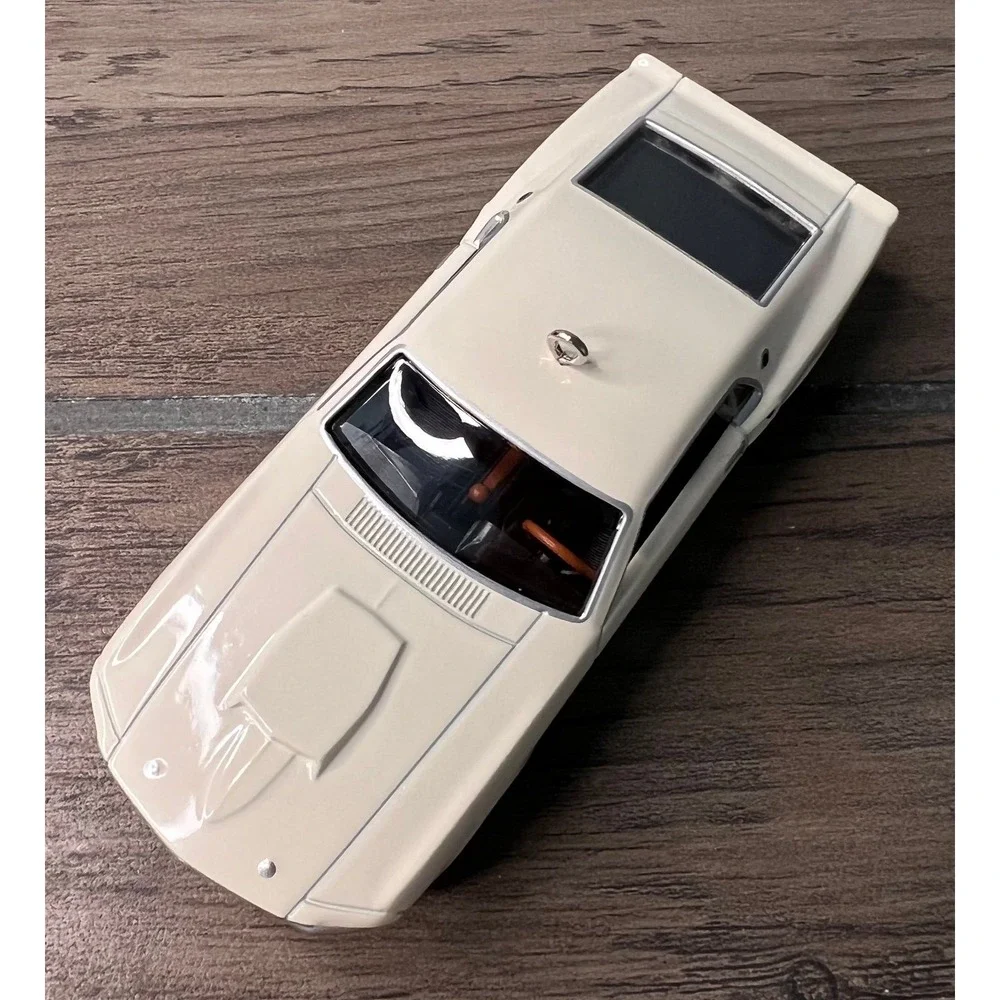 Hallmark‎ 2017 NEW Christmas Ornament 1969 Ford Mustang #27 Classic Cars Series